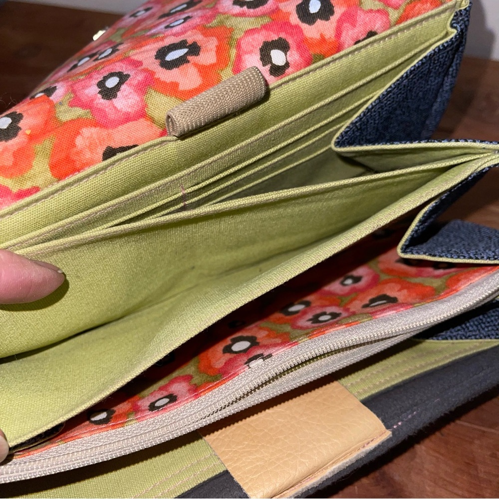 New Handmade Cotton Clutch Wristlet Bag Lots of CC Slip Pockets, Phone Money - Picture 4 of 9